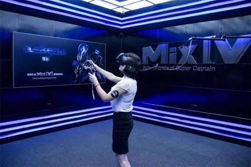 以VR虛擬現(xiàn)實為基礎的虛擬游戲將是未來游戲行發(fā)展的方向